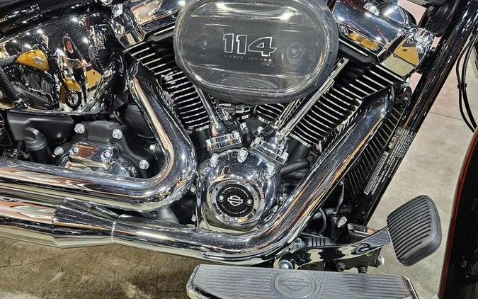 2024 Harley-Davidson® FLHCS - Heritage Classic