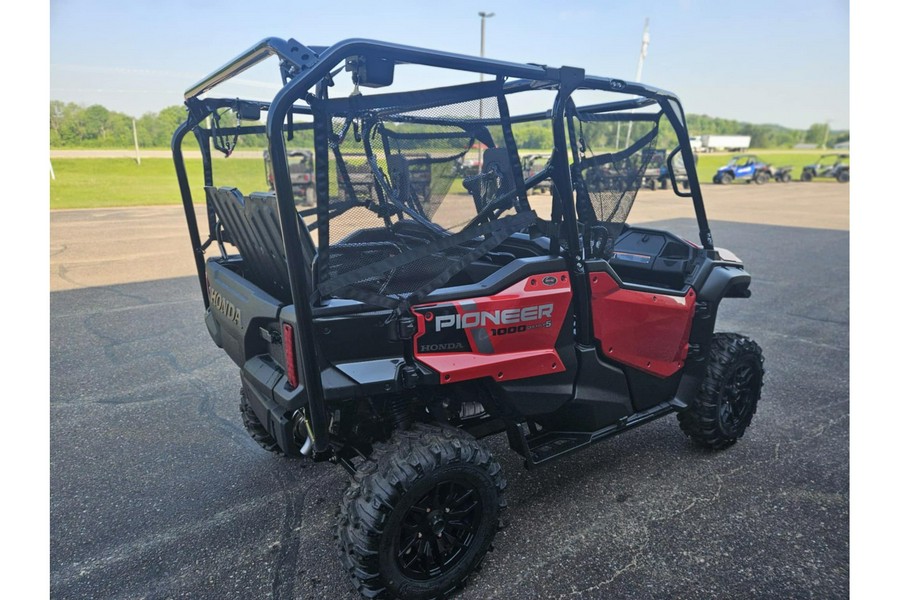 2025 Honda Pioneer 1000-5 Deluxe