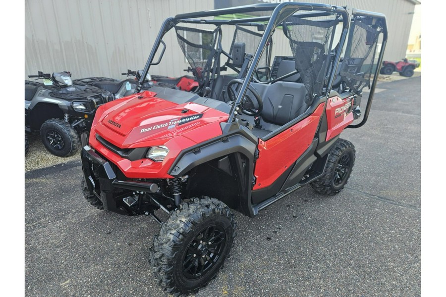 2025 Honda Pioneer 1000-5 Deluxe