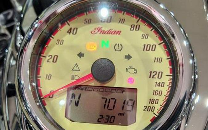 2018 Indian Motorcycle® SPRINGFIELD, STL GREY/BURGUNDY MTLIC, 49ST Base