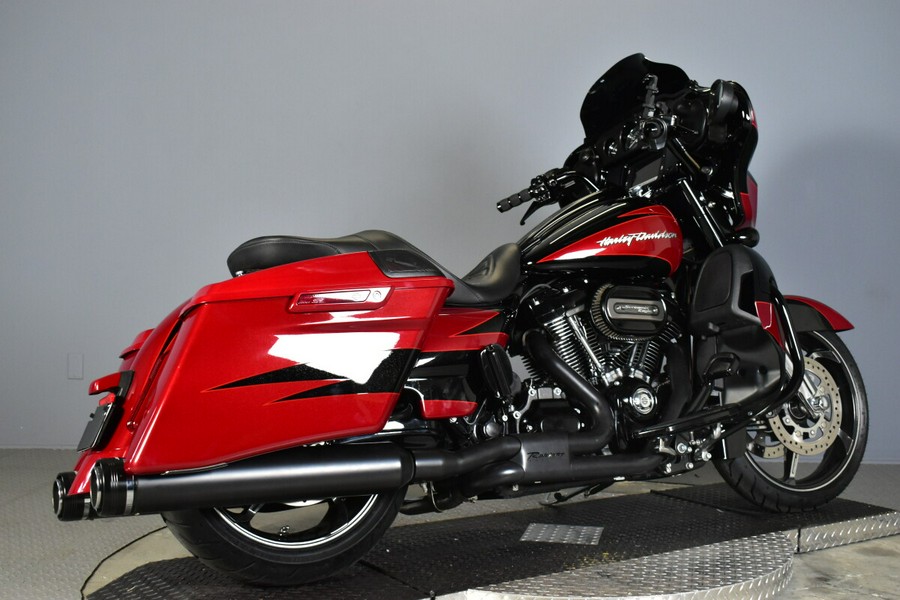 2017 Harley-Davidson CVO Street Glide