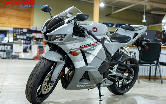 2026 HONDA CBR600RR Base