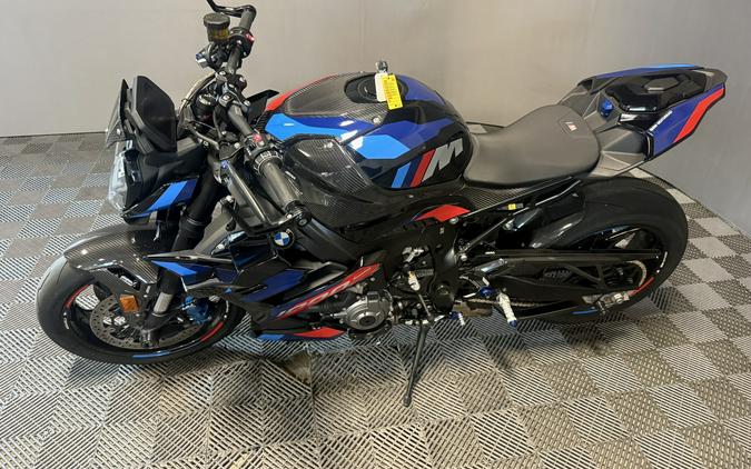 2023 BMW M 1000 R