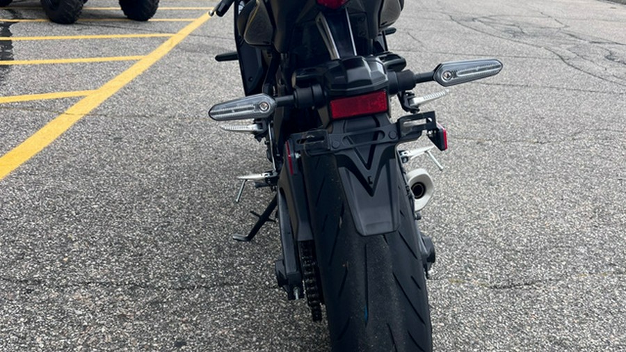 2025 Yamaha YZF R7