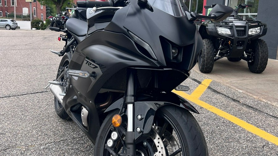 2025 Yamaha YZF R7
