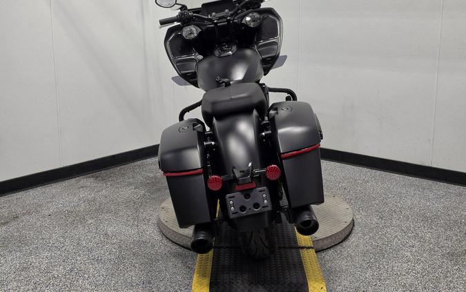 2020 Indian Motorcycle CHALLENGER DARK HORSE