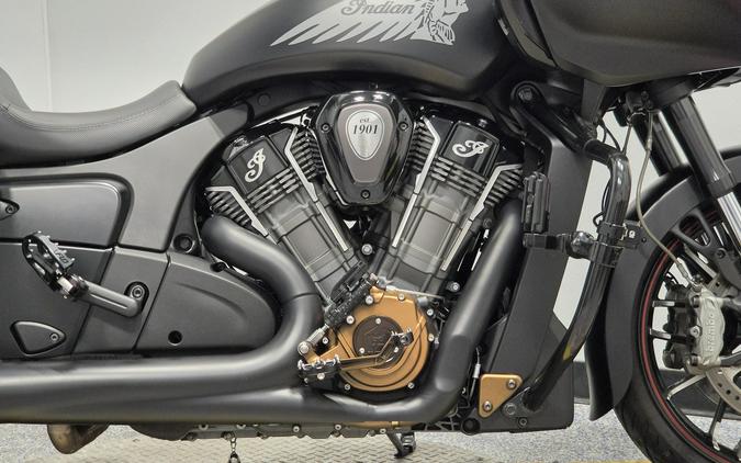 2020 Indian Motorcycle CHALLENGER DARK HORSE