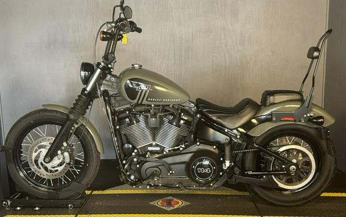 2021 Harley-Davidson Street Bob 114 FXBBS DEADWOOD GREEN