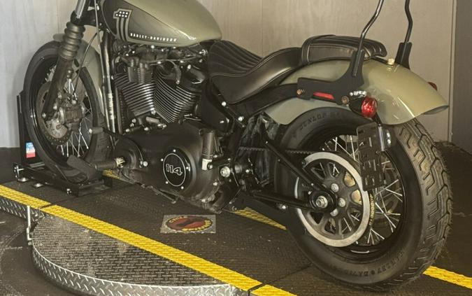 2021 Harley-Davidson Street Bob 114 FXBBS DEADWOOD GREEN