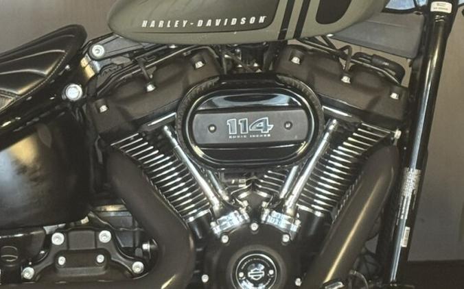 2021 Harley-Davidson Street Bob 114 FXBBS DEADWOOD GREEN