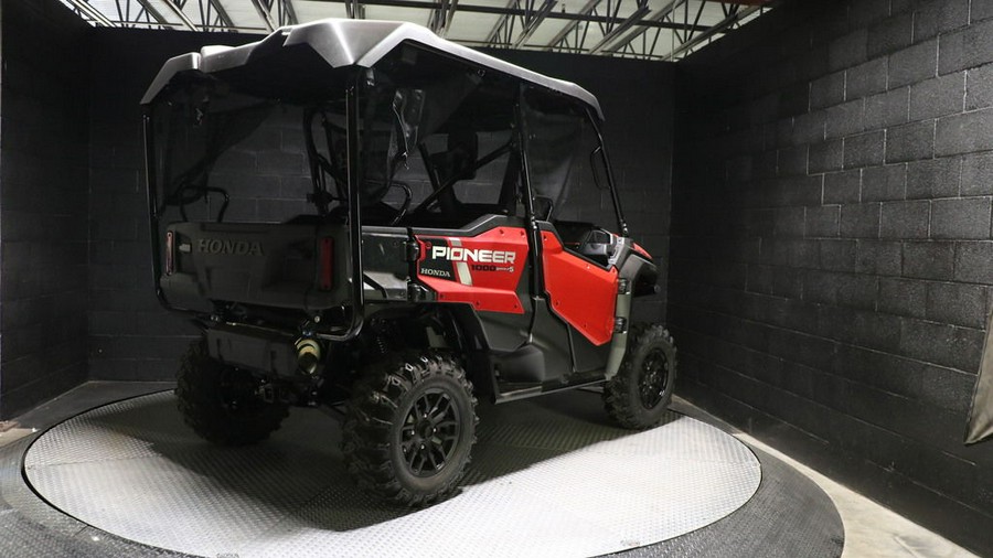 2025 Honda® Pioneer 1000-5 Deluxe