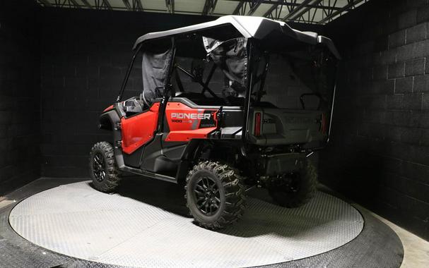 2025 Honda® Pioneer 1000-5 Deluxe