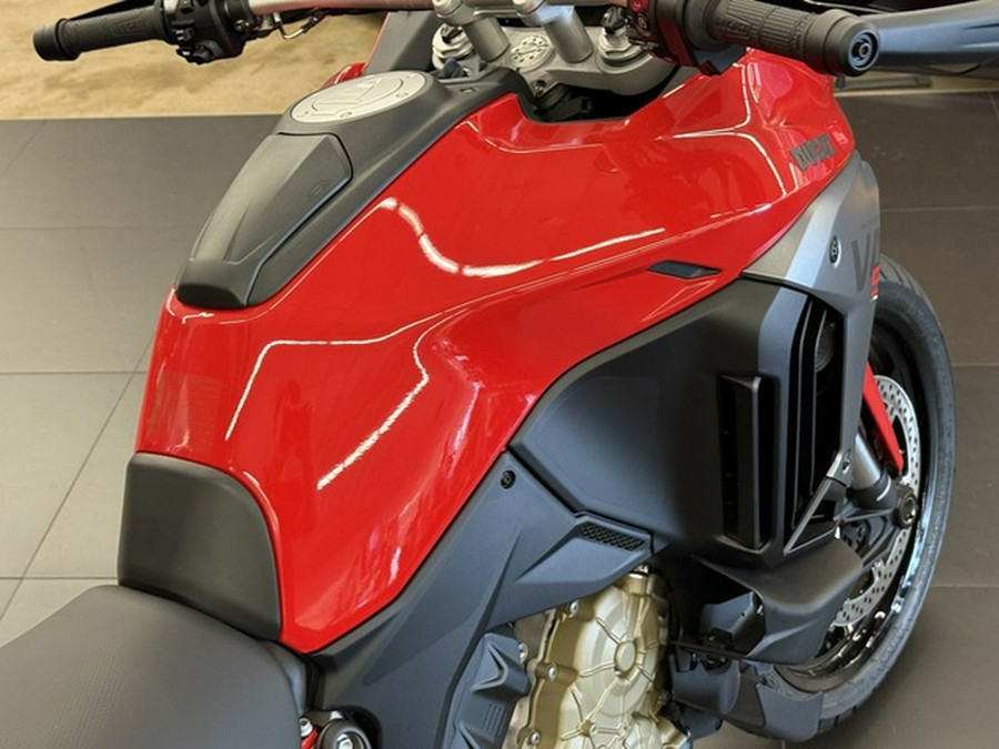 2026 Ducati Multistrada V4 S Travel & Radar Red