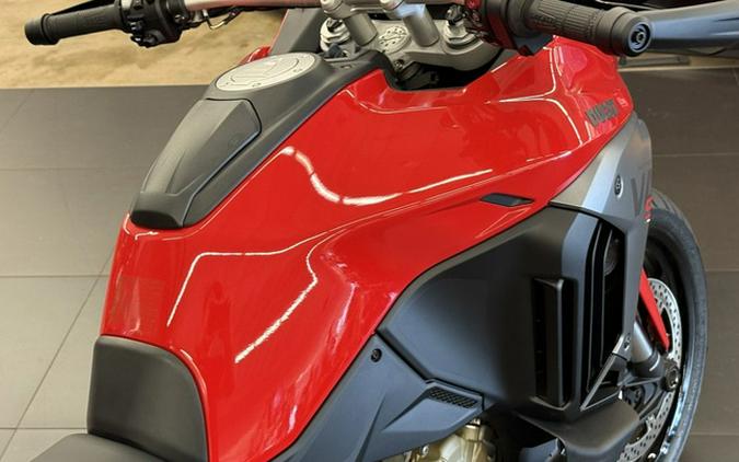 2026 Ducati Multistrada V4 S Travel & Radar Red