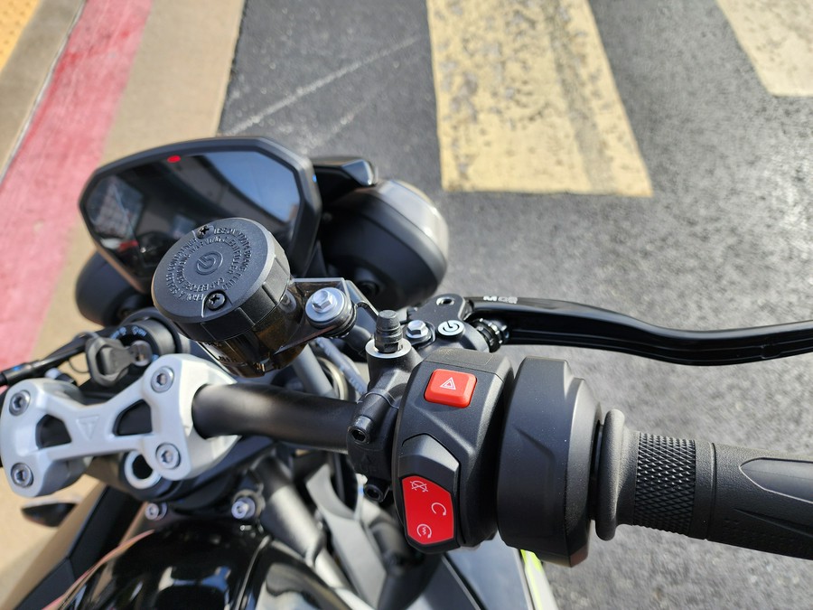 2026 Triumph Street Triple 765 RS