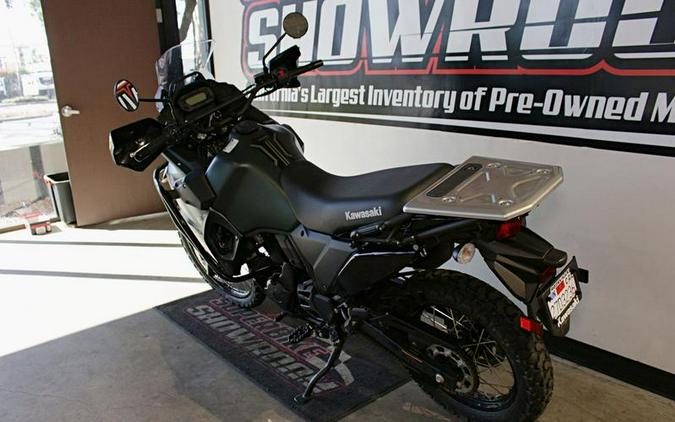 2025 Kawasaki KLR®650 Metallic Matte Old School Green