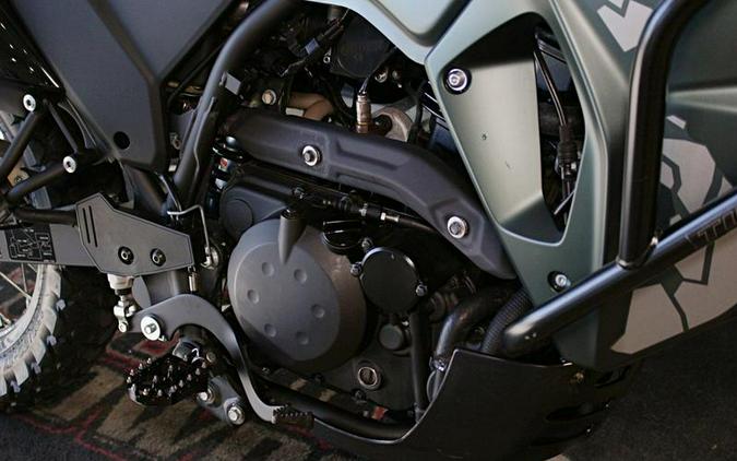 2025 Kawasaki KLR®650 Metallic Matte Old School Green