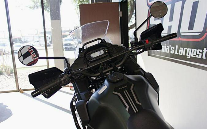 2025 Kawasaki KLR®650 Metallic Matte Old School Green