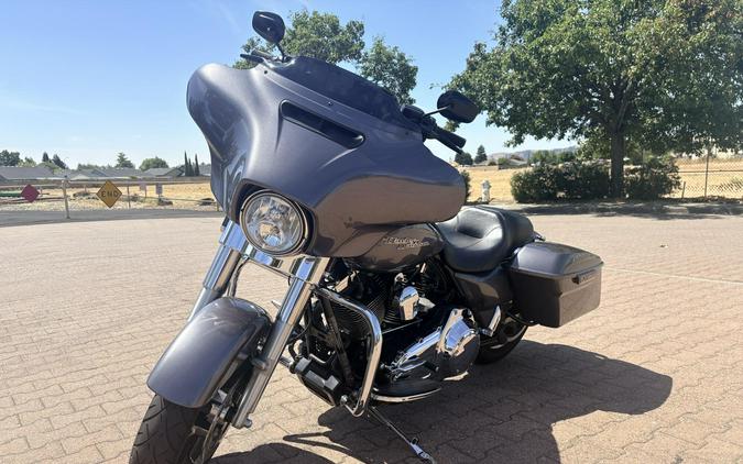 FLHXS 2014 Street Glide® Special