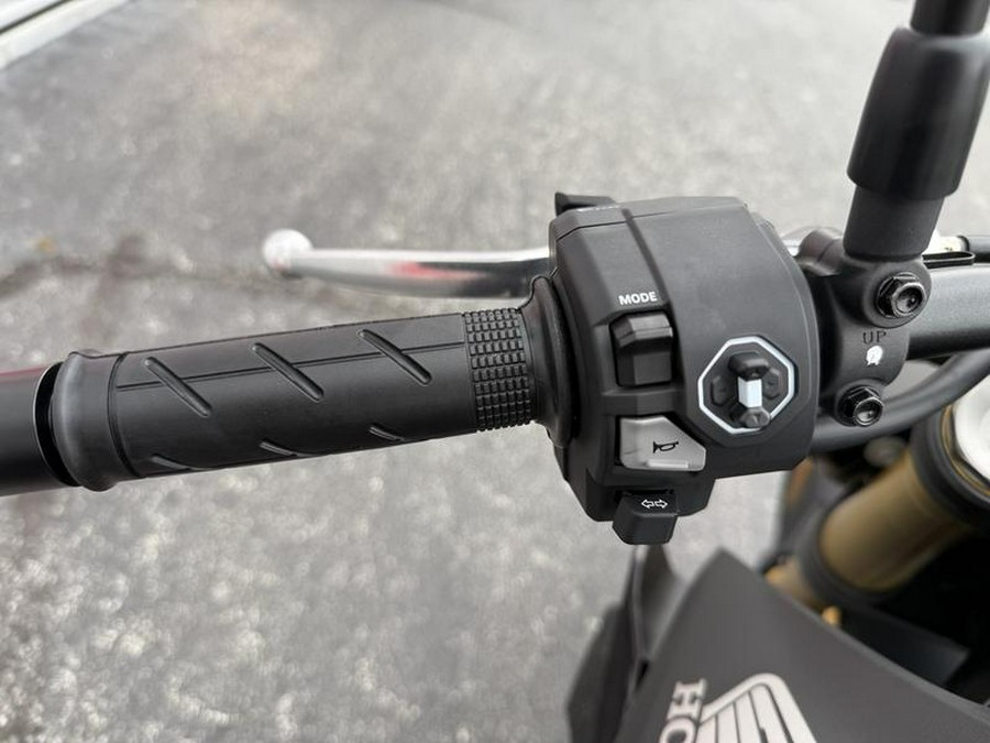 2025 Honda® CB1000 Hornet SP