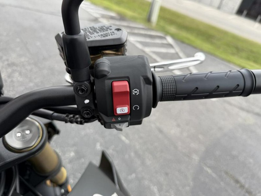 2025 Honda® CB1000 Hornet SP