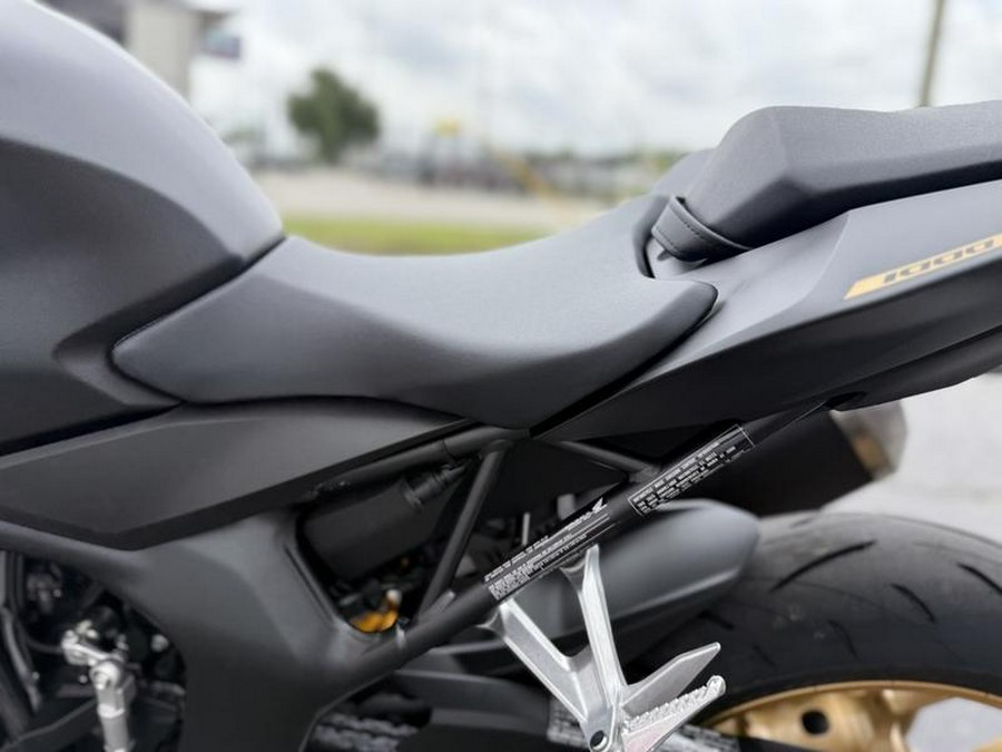 2025 Honda® CB1000 Hornet SP