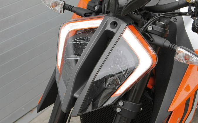 2023 KTM Super Duke 1290 R EVO