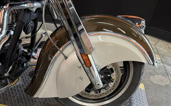 2023 Indian Springfield Bronze Pearl Metallic / Silver Quartz Metallic