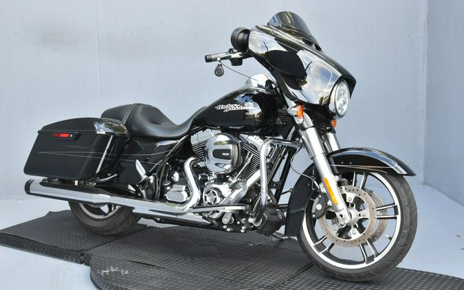 2015 Harley-Davidson Street Glide Special