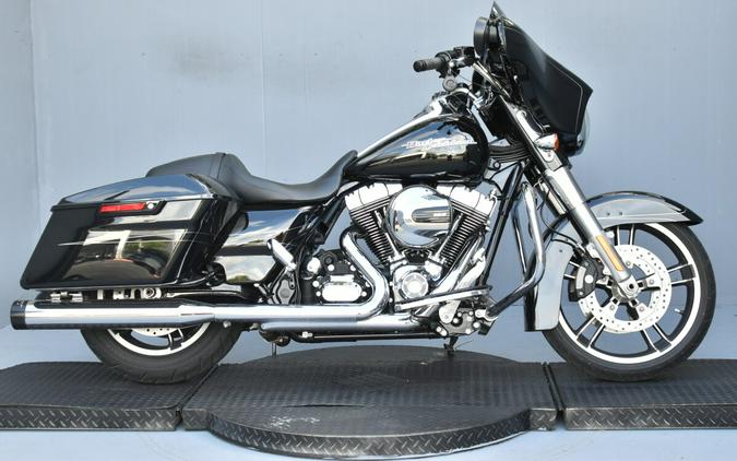 2015 Harley-Davidson Street Glide Special