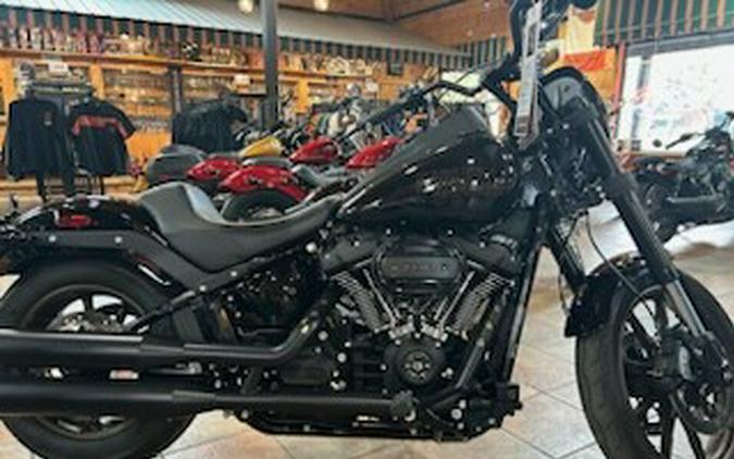 2021 Harley-Davidson Low Rider S Vivid Black - Black Finish
