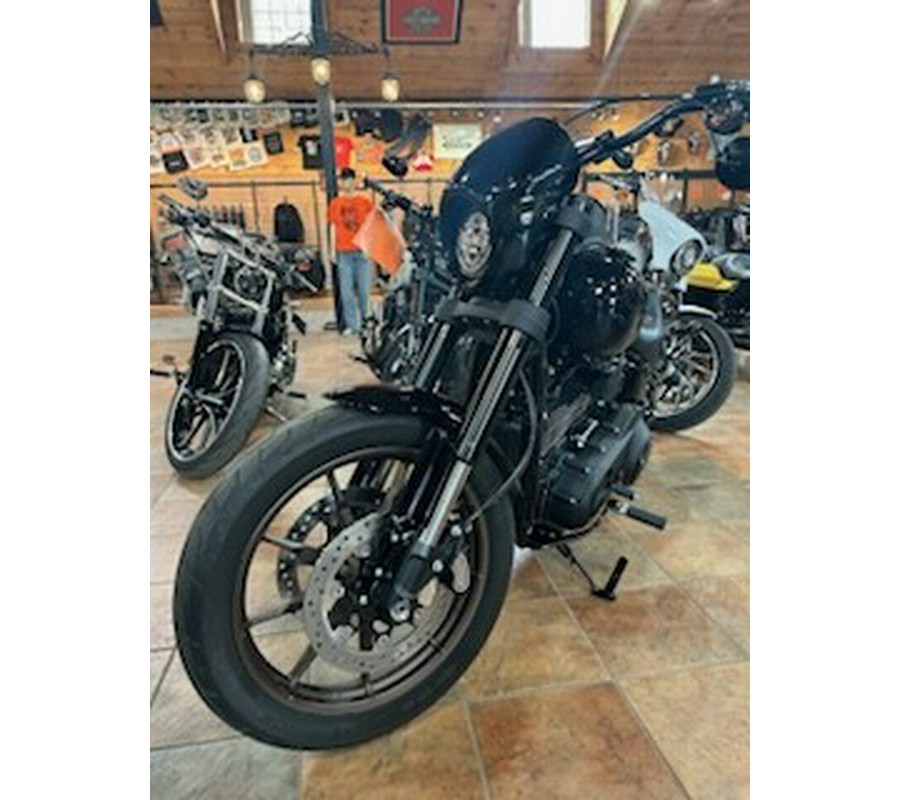 2021 Harley-Davidson Low Rider S Vivid Black - Black Finish