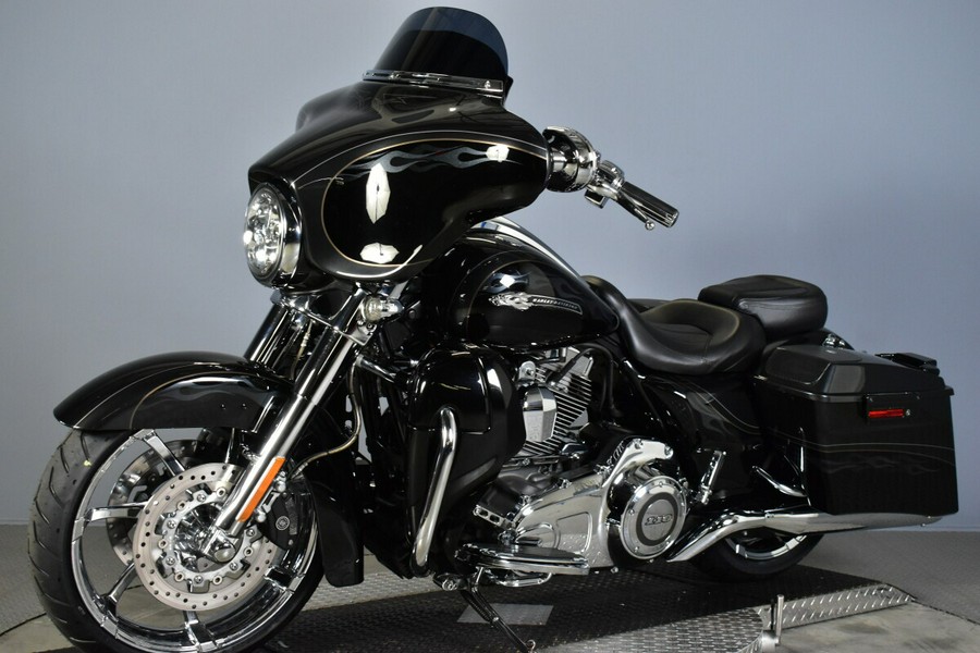 2012 Harley-Davidson CVO Street Glide