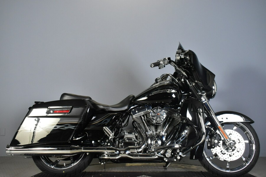 2012 Harley-Davidson CVO Street Glide