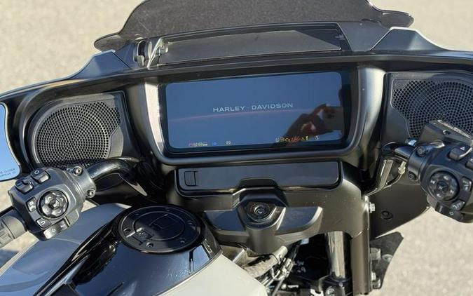 2025 Harley-Davidson® FLHX - Street Glide®