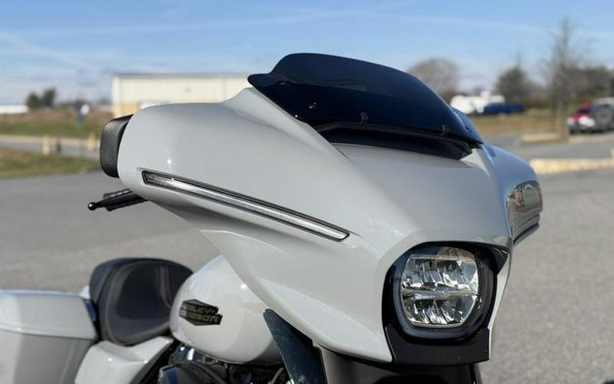 2025 Harley-Davidson® FLHX - Street Glide®