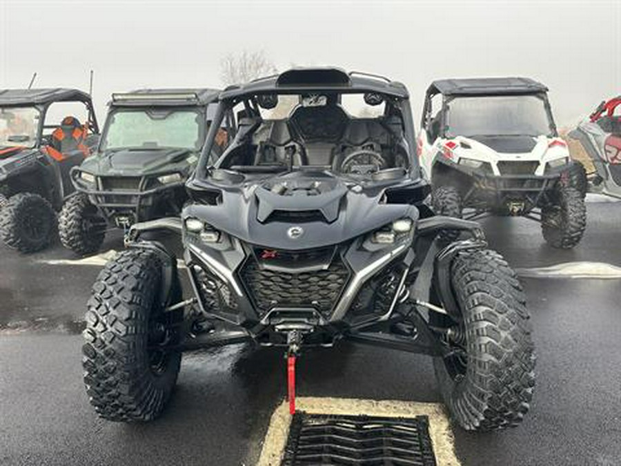 2025 Can-Am Maverick R X RS