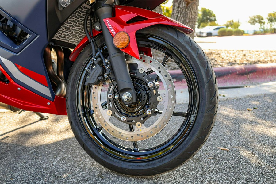 2026 KAWASAKI NINJA 500 ABS