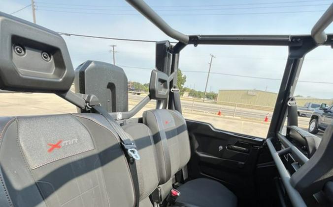 2026 Can-Am Defender MAX X mr with Half Doors HD11