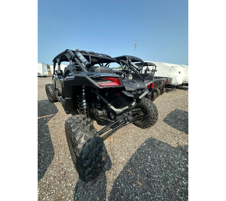 2024 Can-Am® Maverick X3 MAX X rs Turbo RR Triple Black