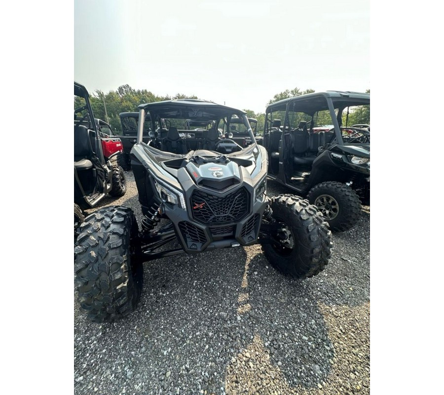 2024 Can-Am® Maverick X3 MAX X rs Turbo RR Triple Black