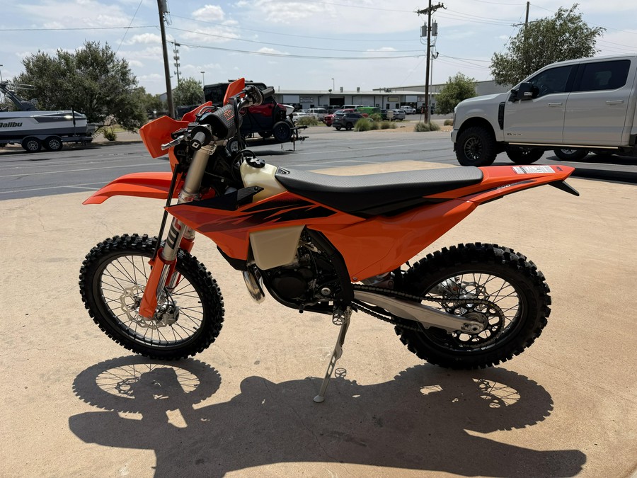 2027 KTM 300 XC W