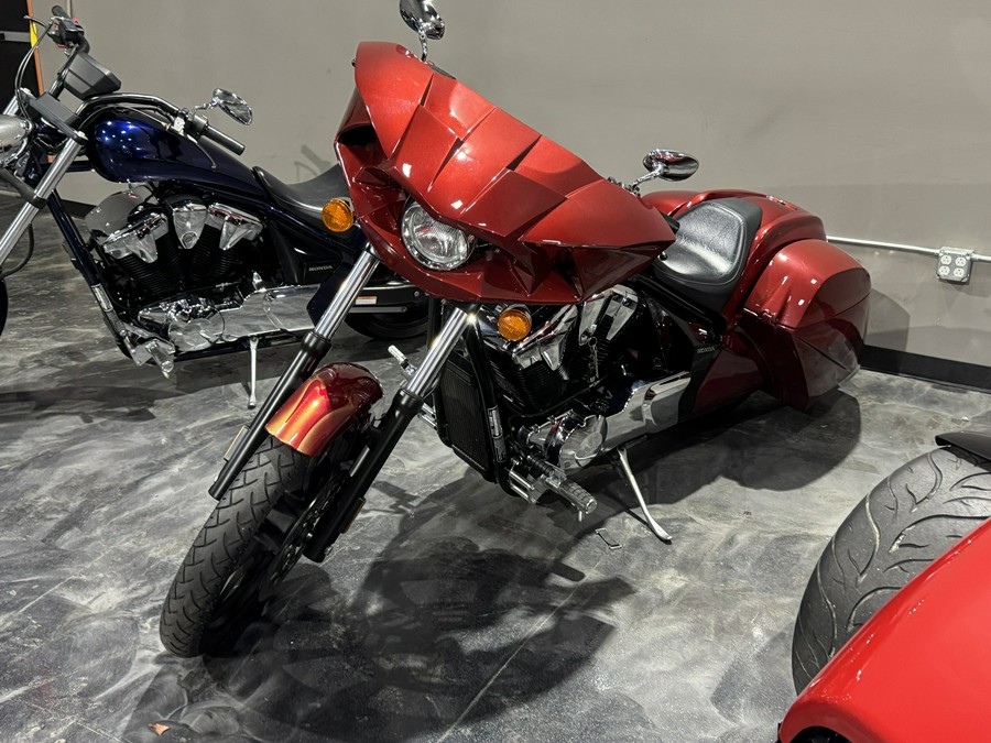 2018 HONDA FURY