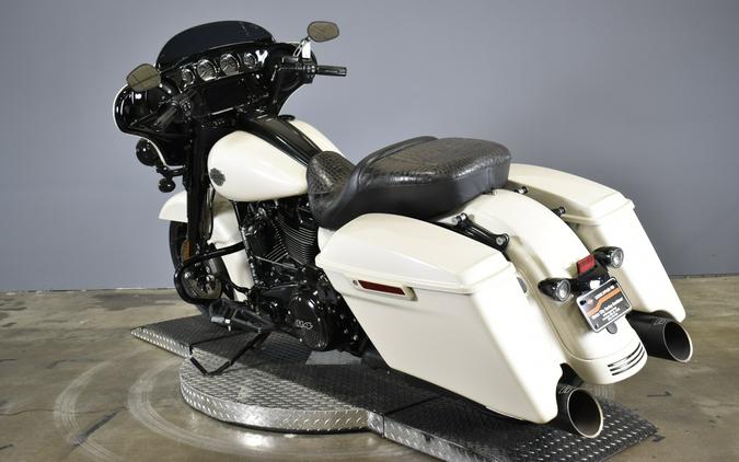 2022 Harley-Davidson Street Glide Special FLHXS