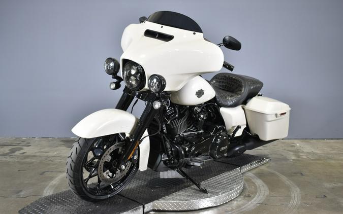 2022 Harley-Davidson Street Glide Special White Sand Pearl
