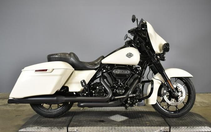 2022 Harley-Davidson Street Glide Special White Sand Pearl