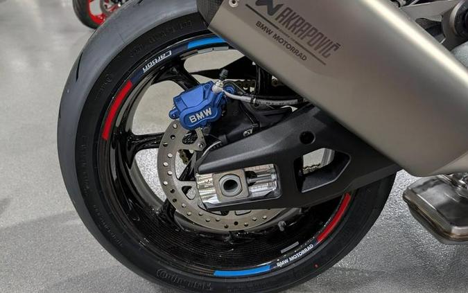 2026 BMW M 1000 XR Aurelius Green Metallic Matte