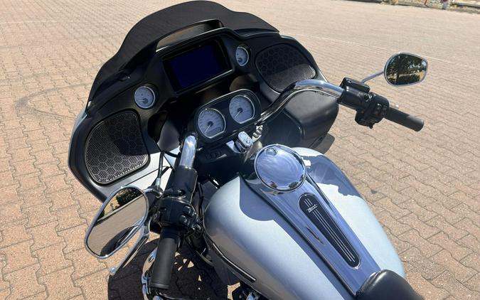 FLTRXS 2023 Road Glide® Special