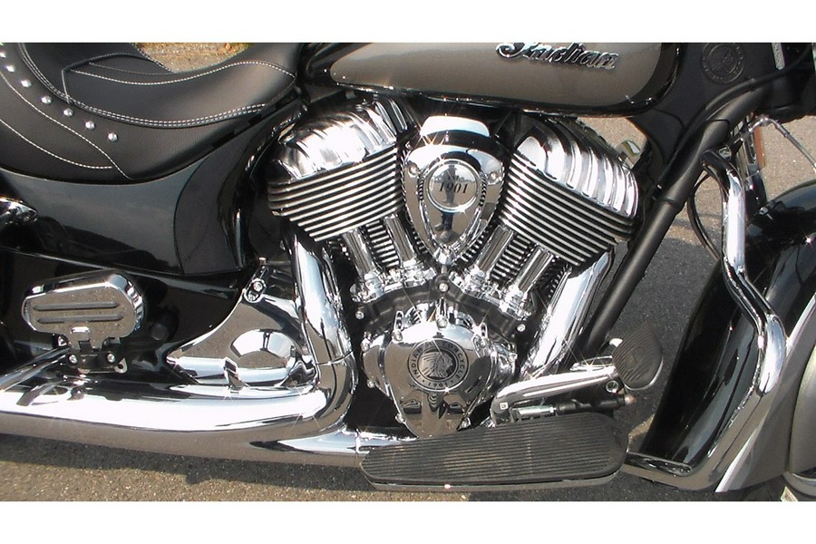 2025 Indian Motorcycle SPRINGFIELD, HEAVY METAL/BLACK METALLC, 49S Base