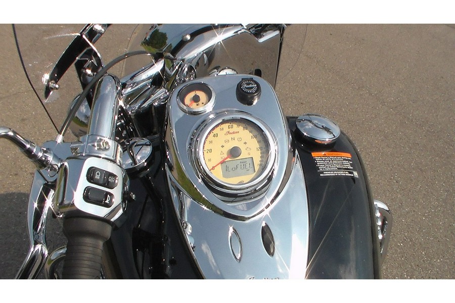 2025 Indian Motorcycle SPRINGFIELD, HEAVY METAL/BLACK METALLC, 49S Base